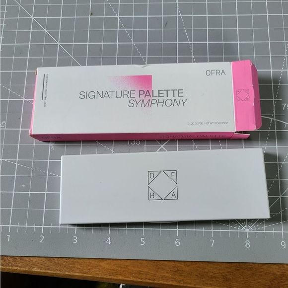 OFRA COSMETICS Signature Palette in Symphony - Picture 6 of 6